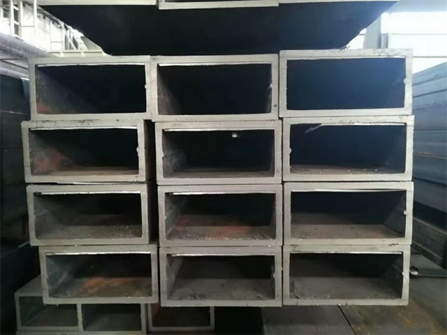 新龙Q235冷拔方管材质特点 适用工程场景分析